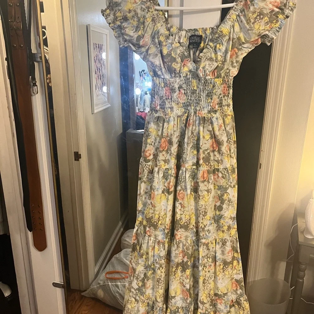 Danielle Bernstein Multicolor Smocked Floral Dress Women’s Size Small - Picture 4 of 9